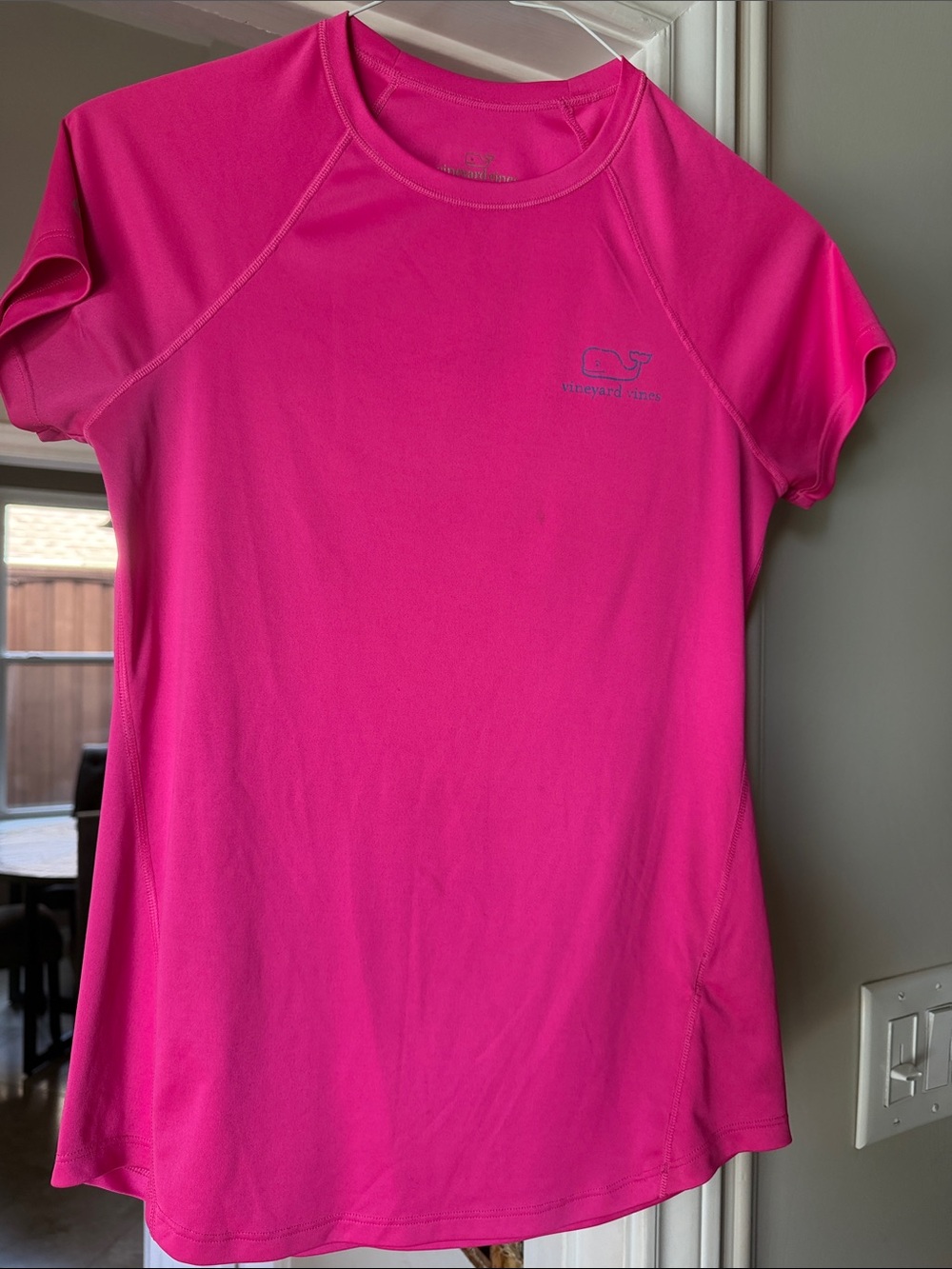 Vineyard Vines Bright Pink Performance Short Sleeve Tee
